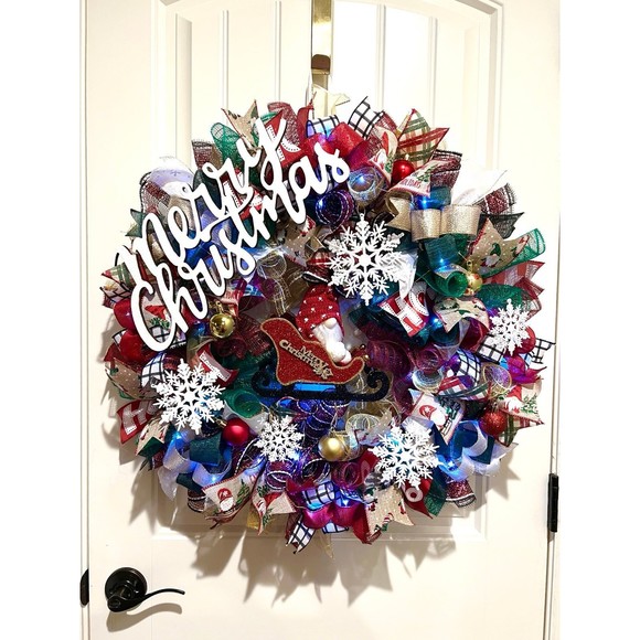Handmade Christmas Gnome in Sleigh Holiday Ribbon Door Wreath 26 ins LED XLW1 - Picture 12 of 12